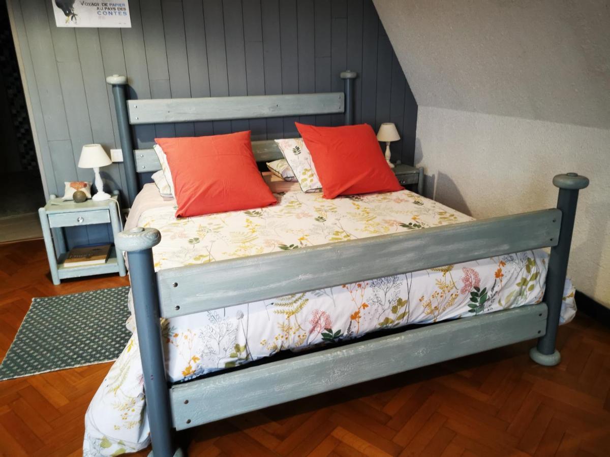 Les Bois De Saint Auvent Hotell La Geneytouse Exteriör bild