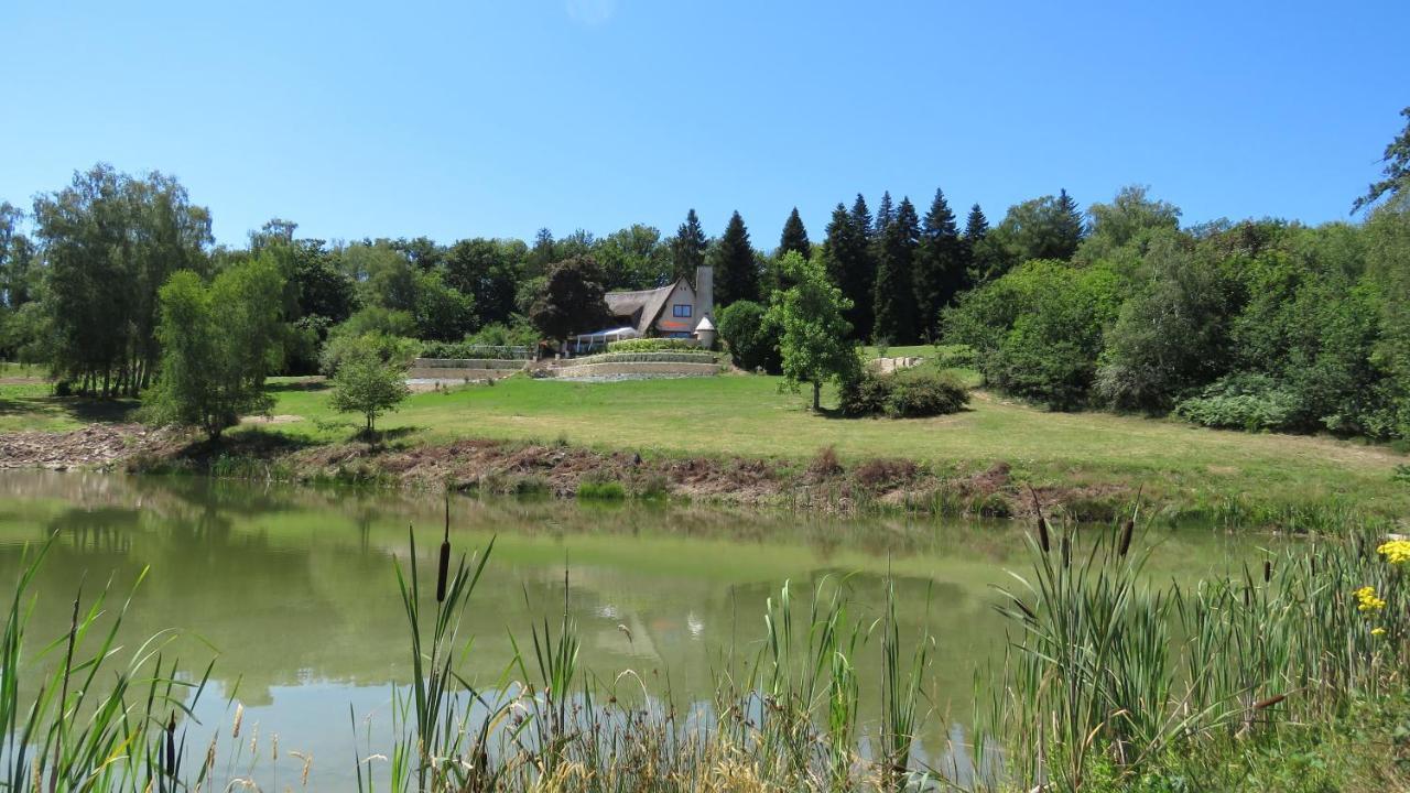 Les Bois De Saint Auvent Hotell La Geneytouse Exteriör bild